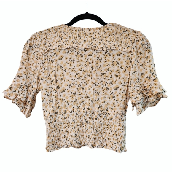 Abercrombie & Fitch Hook Close Top - Yellow Floral Ruffle Sleeves - Picture 2 of 3